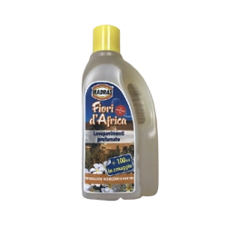 vendita online Lavapavimenti profumato fiori d'africa 1lt Detersivi, detergenti, disinfettanti, sgrassatori Madras